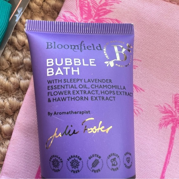 Beauty Bundle! - Picture 5 of 6